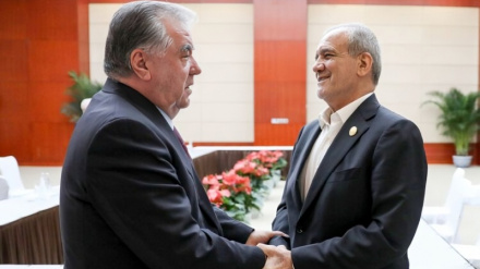 Pezeşkiyan: Tahran ve Duşanbe Arasındaki İş Birlikleri Tüm Alanlarda Genişliyor