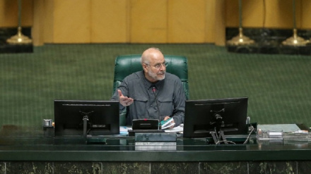 Galibaf: Genosid we terrorçy Sionist režimi palestinaly şehitleriň gany deňzine gark bolar.