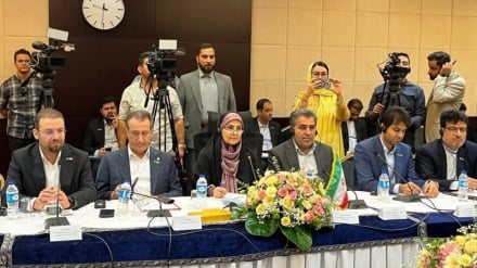 د ایران او پاکستان د ۱۰ میلیارډ ډالري سوداګرۍ پلان به په راتلونکو دریو میاشتو کې عملي شي