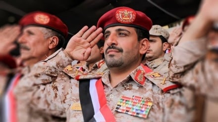 د یمن د پوځ لوی درستیز: صهیونیسټي رژیم د خپل ځان لپاره د دوزخ دروازې پرانیستې دي