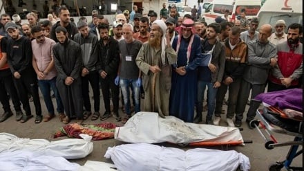 Ğəzzə şəhidon bə 68 həzo 858 nəfər rəsə