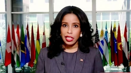 Funzionario USA: Pronti a negoziare con l'Iran nonostante le sanzioni della Troika