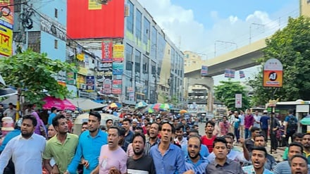 রাজধানী ঢাকায় আওয়ামী লীগের ঝটিকা মিছিল, ২৪৪ জন গ্রেপ্তার