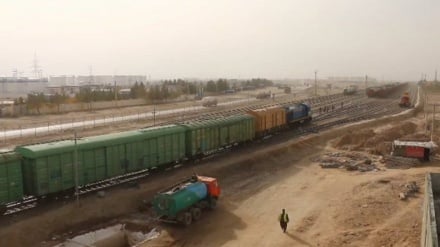 صادرات ۴۰ میلیون دالر کالاهای داخلی از بندر حیرتان به خارج