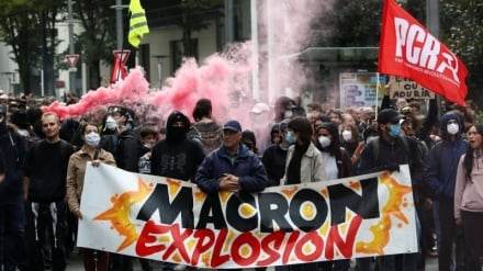 Francia, atrapada por la ira popular/ de las calles de París al saqueo de Haití
