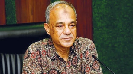 ডাকসু নির্বাচন জাতীয় নির্বাচনের মডেল হিসেবে বিবেচিত হবে: স্বরাষ্ট্র উপদেষ্টা