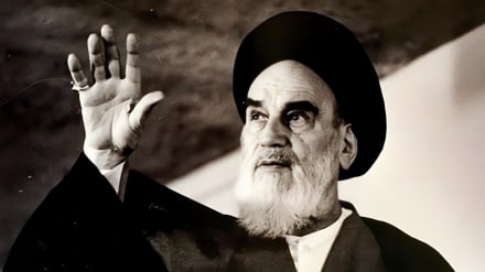 کاپیتولاسیون چیست و چرا امام خمینی به آن اعتراض کرد؟