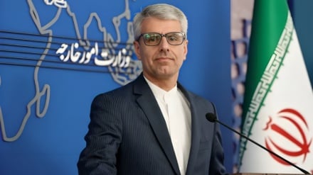 Iran Serukan Pakistan dan Afghanistan Berdialog dan Menahan Diri
