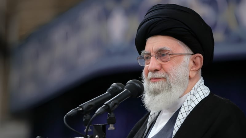 Ayatollah Khamenei, Oberhaupt der Islamischen Revolution