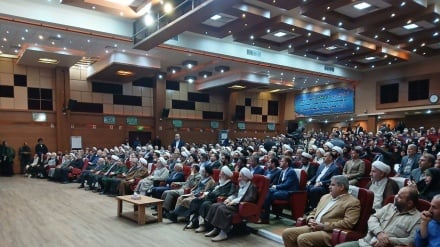 Rəştədə nımoji sərosəri  32minnə iclos bino bıə