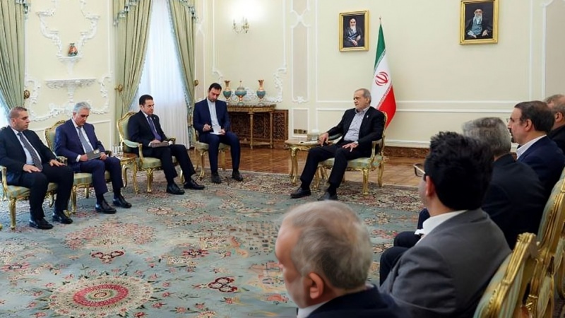 دیدار قاسم الأعرجی، مشاور امنیت ملی عراق با مسعود پزشکیان، رئیسجمهور ایران