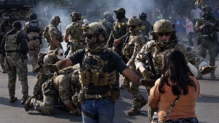 Chicago en proie à des tensions: une opération fédérale tourne à l’affrontement dans les rues