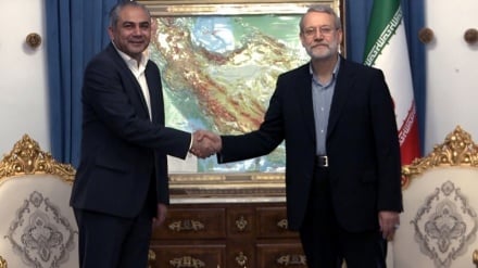 Əli Laricani de Pakistanı məmləkəti daxili koon vəziri vindımonış dəvoni