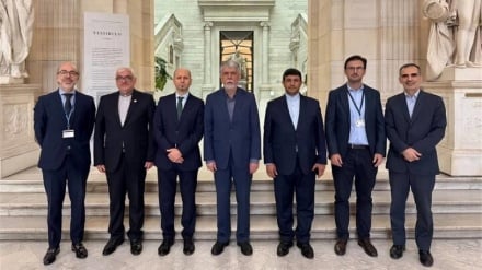 El ministro de Cultura y Orientación Islámica de Irán se reúne con el director de la Biblioteca Nacional de España 