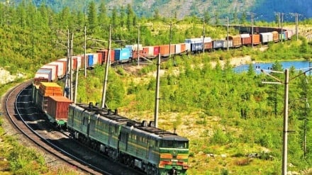 Оғози содироти рейлӣ аз устони Марказии Эрон ба Афғонистон