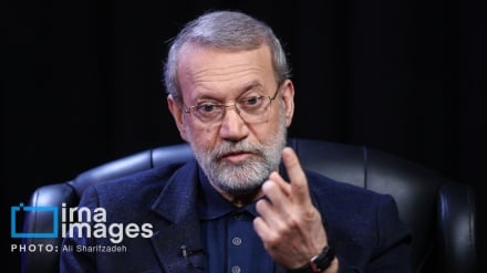 لاریجاني: مقاومت تل پایدار او بریالی دی