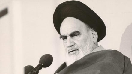 Pemikiran Imam Khomeini | Melawan rezim Zionis adalah cara untuk Akhiri Keserakahannya di kawasan