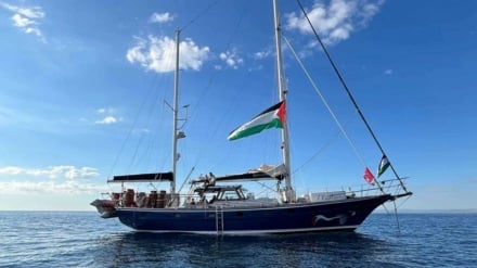 Marina e regjimit sionist sulmon anijet e flotiljes Sumud dhe sekuestron më shumë se 13 anije