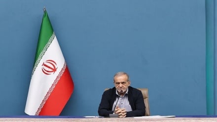 پزشکیان: کشورهای اسلامی باید در مسیر صلح و برادری گام بردارند