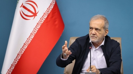 پزشکیان: درگیری میان کشور‌های اسلامی حاصل توطئه‌های دشمنان اسلام و صهیونیسم بین‌الملل است