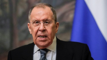 Lavrov: İran’ın İhtiyacı Olan Savunma Ekipmanlarını Sağlayacağız
