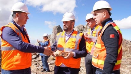  Ամուլսարի հանքավայրում հաստատված պաշարները կազմում են 73 տոննա ոսկի, 294 տոննա արծաթ