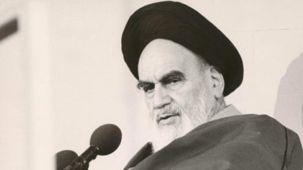 Il pensiero dell’imam Khomeini | Contrastare il regime sionista è la via per tagliare le aspettative di quel regime nella regione