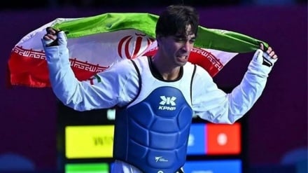 Peraih Medali Emas Taekwondo Dunia: Saya Berjuang karena Mencintai Bangsa Iran