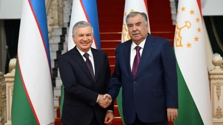 Ўзбекистон ва Тожикистон президентлари муносабатларнинг долзарб масалаларини муҳокама қилди