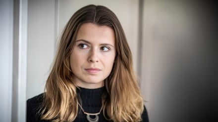 Аз ноамнии занон дар Олмон то озори ҷинсии садҳо зан дар артиши Англис