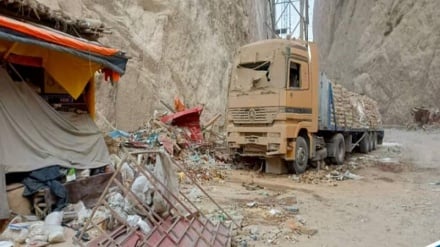 جاده تنگی تاشقرغان پس از زمین‌لرزه دوباره به‌روی ترافیک باز شد