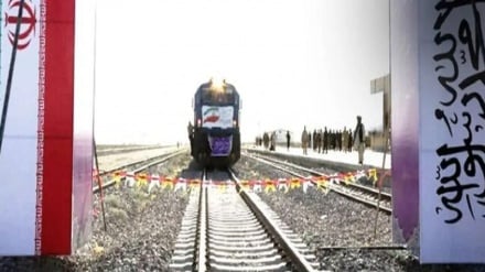 له چین سره د نښلېدو په هدف د ایران او افغانستان د رېل‌پټلۍ د همکاریو پراختیا 