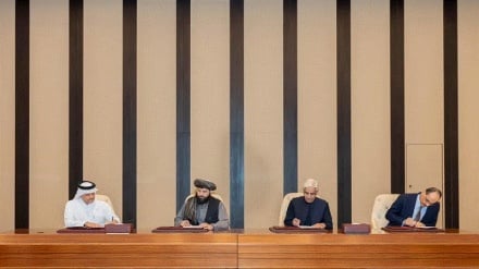 د افغانستان د طالبانو  د حکومت پلاوی استانبول ته رسېدلی