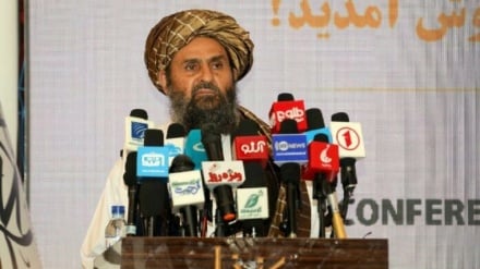  ملابرادر له زلزله ځپلو سره د غمشریکۍ په موخه سمنګان ته تلی دی