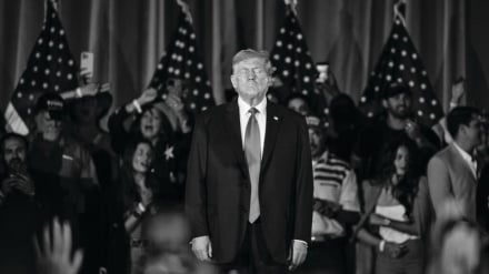 Новости | Walla: Израиль разваливается изнутри / Новый рекорд недовольства Трампом; 63% не одобряют