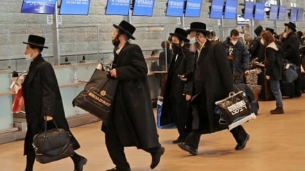 Sharp rise in migration from occupied Palestinian territories; Israelis are fleeing