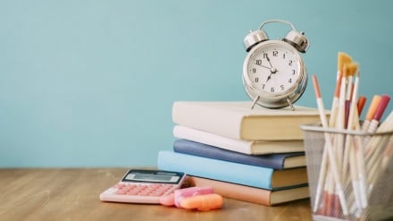 چگونه زمان خود را مدیریت کنیم؟ امام کاظم پاسخ دادند