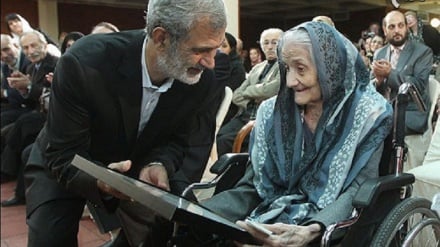  Չամուսնացավ, զավակ չունեցավ, բայց այս հայուհուն   անվանում են՝ «Իրանի ժամանակակից աստղագիտության մայր» 