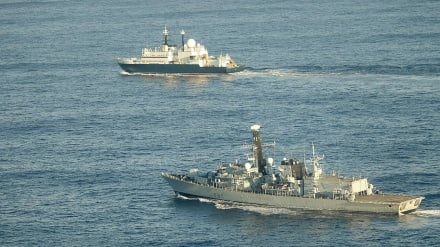 Mengapa London Membangun Narasi Ancaman Baru terhadap Rusia dan Tiongkok?