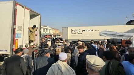 وسایط حامل اموال تجارتی متوقف در مرز تورخم به جلال آباد برگردانده شدند‎