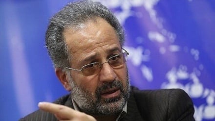 İran Qərbin təzyiqi altında heç vaxt qanuni hüquqlarından geri çəkilməyəcək