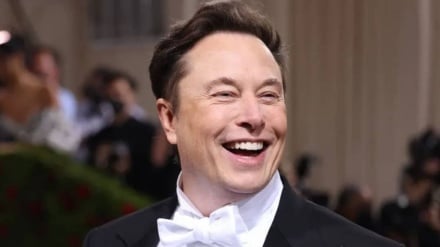 Satu Triliun Dolar Musk di Tengah Kelaparan 42 Juta Warga AS: Keadilan atau Kontradiksi?