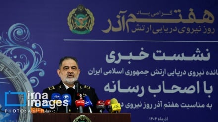 Dəniz Qüvvələri komandanı yeni gəmilərin sərəncama verilməsini bildirib / İqtisadi təhlükəsizliyin təmin edilməsi prioritetdir