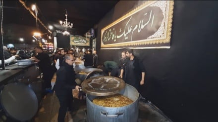 ایام فاطمیه در مشهد؛ عزاداری مهاجران افغانستانی شانه به‌شانه ایرانیان