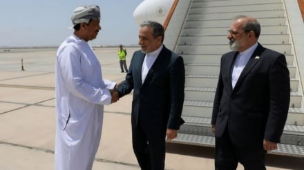 سفر وزیر امور خارجه ایران به عمان