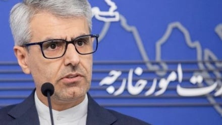 ایران اقدام آمریکا در اعلام بسته‌شدن حریم هوایی ونزوئلا را محکوم کرد