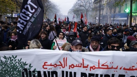 Puluhan Ribu Orang di Paris Berunjuk Rasa Mendukung Warga Gaza