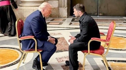 Zelensky dan Rencana Perdamaian Paksa Trump
