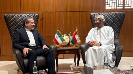 Mawaziri wa Mambo ya Nje wa Iran na Oman wafanya mazungumzo mjini Muscat