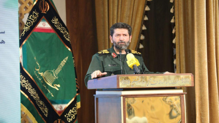 Jenerali Hassanzadeh: Mifumo ya ulinzi wa dunia inagwaya mbele ya makombora ya Iran